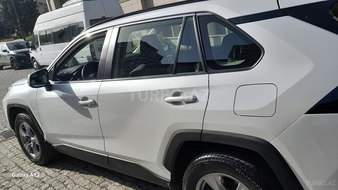 Toyota RAV4 2023, 11,700 km - 2.0 l - Bakı