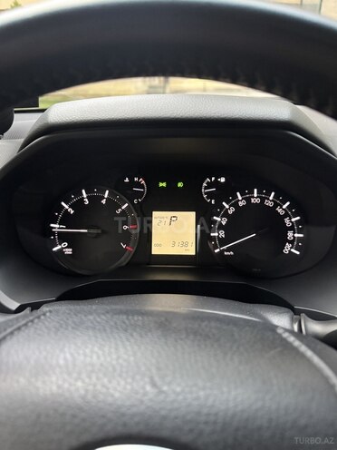 Toyota Land Cruiser Prado 2019, 32,000 km - 2.7 l - Bakı