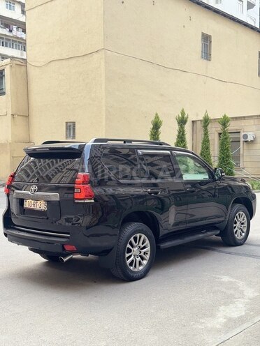 Toyota Land Cruiser Prado 2019, 32,000 km - 2.7 l - Bakı
