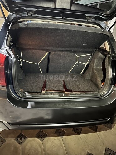 Toyota Corolla 2006, 288,000 km - 1.4 l - Bakı