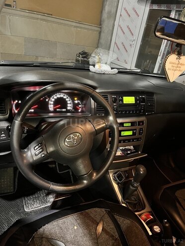 Toyota Corolla 2006, 288,000 km - 1.4 l - Bakı