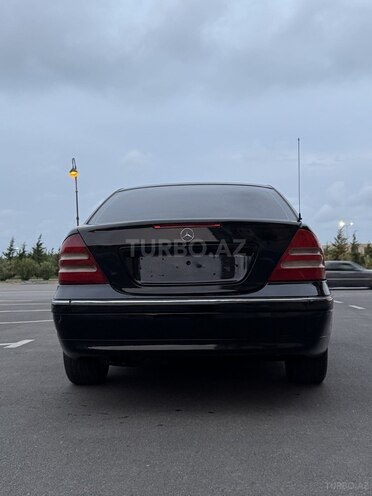 Mercedes C 200 2001, 381,289 km - 2.0 л - Sumqayıt