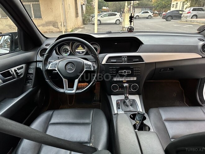 Mercedes C 250 2012, 174,317 km - 1.8 l - Bakı