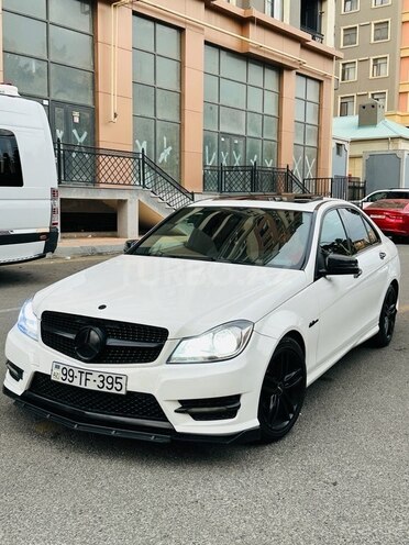 Mercedes C 250 2012, 174,317 km - 1.8 l - Bakı