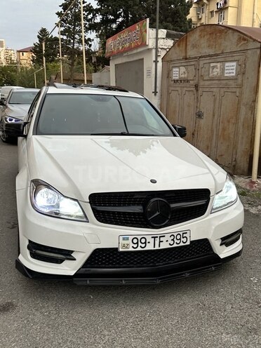 Mercedes C 250 2012, 174,317 km - 1.8 l - Bakı