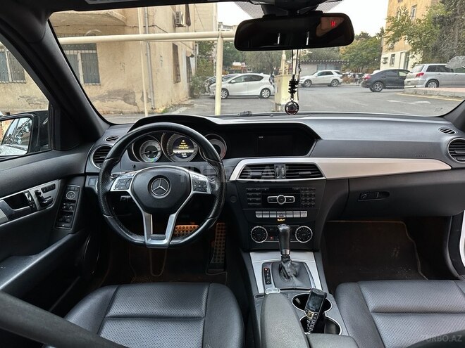 Mercedes C 250 2012, 174,317 km - 1.8 l - Bakı