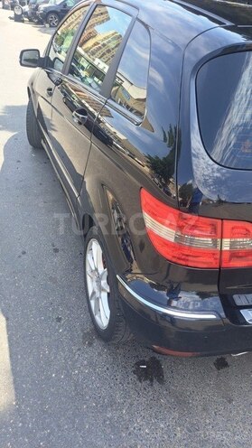 Mercedes B 180 2009, 118,221 km - 1.7 л - Bakı