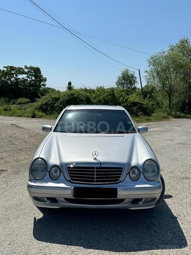 Mercedes E 240 1999, 298,000 km - 2.6 l - Ağdaş