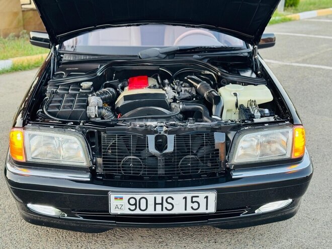 Mercedes C 230 1999, 323,000 km - 2.3 l - Bakı