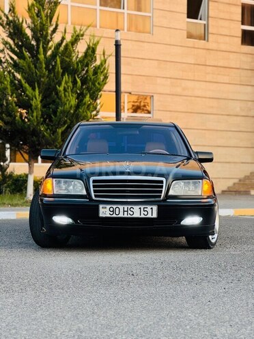 Mercedes C 230 1999, 323,000 km - 2.3 l - Bakı