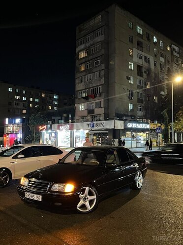 Mercedes C 230 1999, 323,000 km - 2.3 l - Bakı