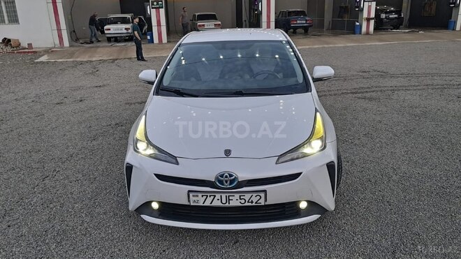 Toyota Prius 2019, 110,000 km - 1.8 л - Lənkəran