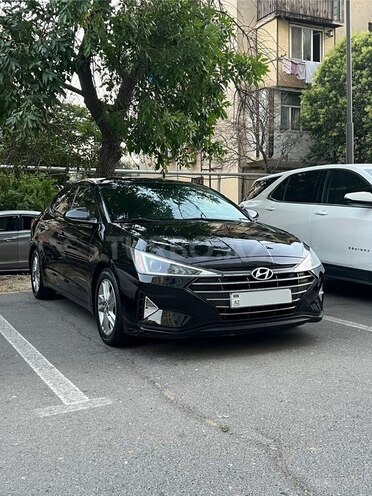 Hyundai Elantra 2018, 80,000 km - 2.0 l - Bakı
