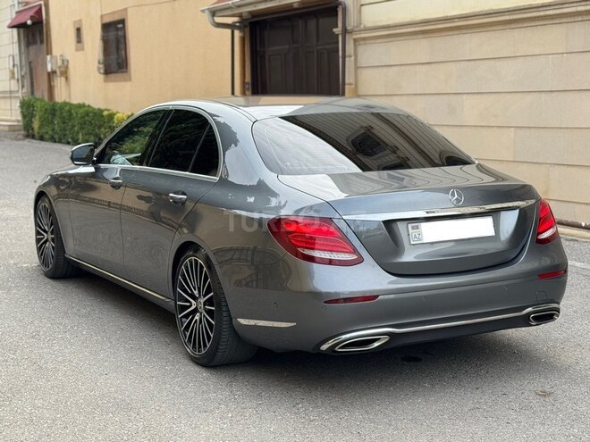 Mercedes E 200 2017, 260,000 km - 2.0 l - Bakı