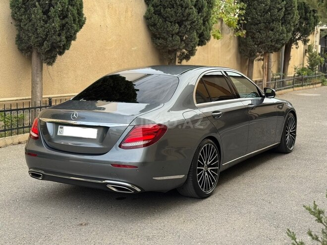 Mercedes E 200 2017, 260,000 km - 2.0 l - Bakı