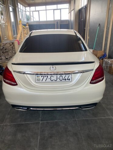 Mercedes C 220 d 2015, 144,000 km - 2.1 л - Gəncə