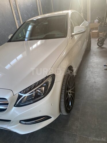 Mercedes C 220 d 2015, 144,000 km - 2.1 л - Gəncə