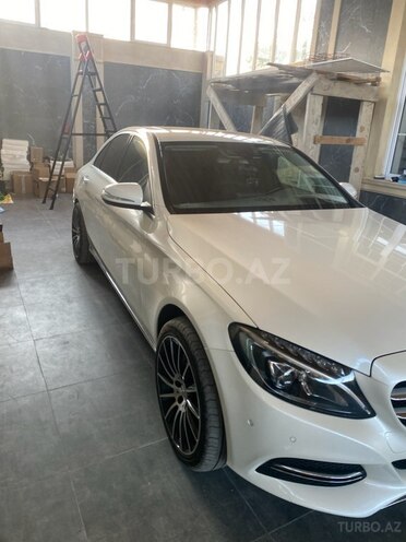 Mercedes C 220 d 2015, 144,000 km - 2.1 л - Gəncə