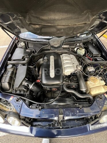 Mercedes E 220 1998, 513,000 km - 2.2 l - Sumqayıt