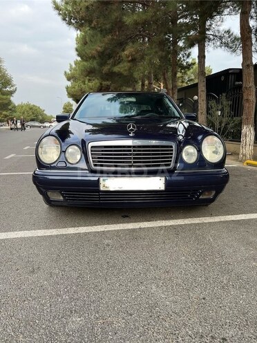 Mercedes E 220 1998, 513,000 km - 2.2 l - Sumqayıt