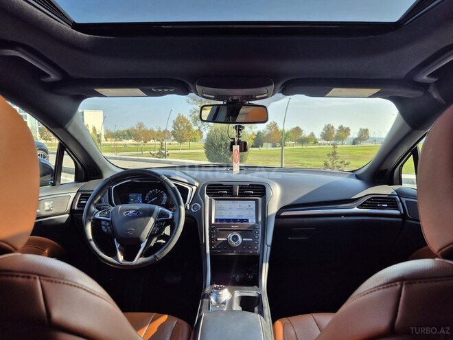 Ford Fusion (North America) 2020, 77,000 km - 2.0 л - Bakı
