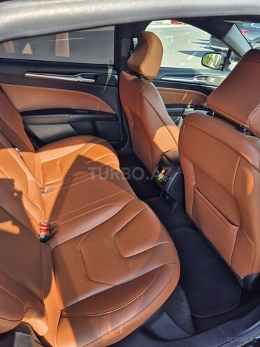 Ford Fusion (North America) 2020, 77,000 km - 2.0 л - Bakı
