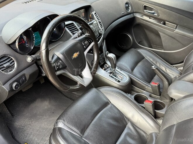 Chevrolet Cruze 2015, 280,000 km - 1.4 l - Gəncə