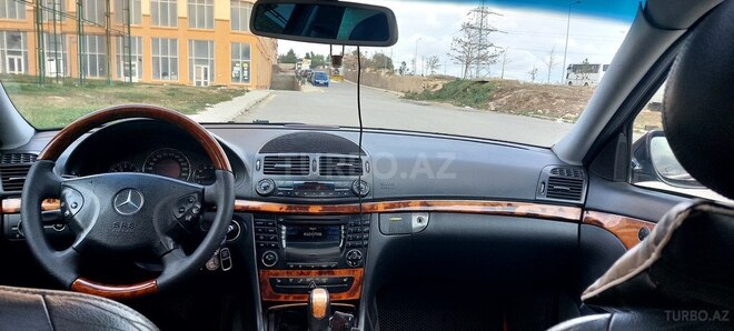 Mercedes E 320 2002, 404,513 km - 3.2 l - Bakı