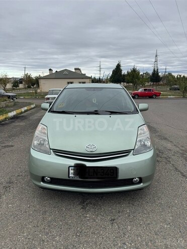 Toyota Prius 2006, 285,000 km - 1.5 l - Tovuz