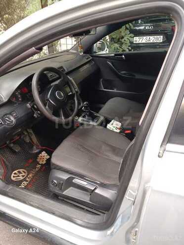 Volkswagen Passat 2006, 320,000 km - 2.0 l - Bakı