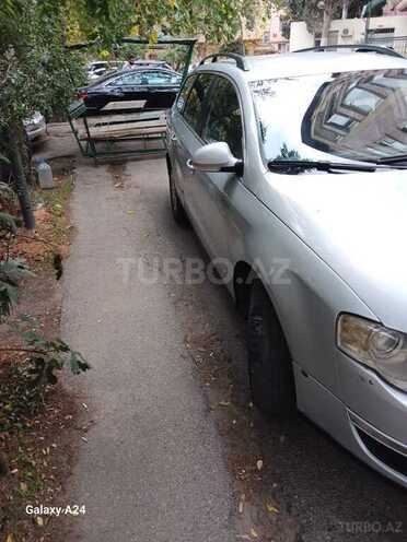 Volkswagen Passat 2006, 320,000 km - 2.0 l - Bakı
