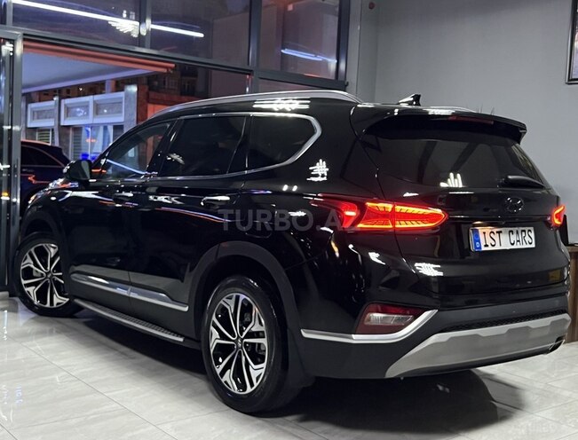 Hyundai Santa Fe-10