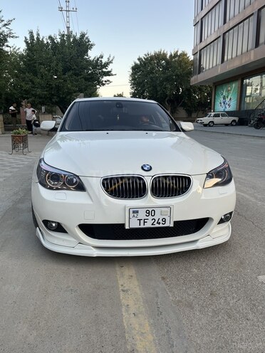 BMW 525 2005, 326,000 km - 2.5 l - Salyan