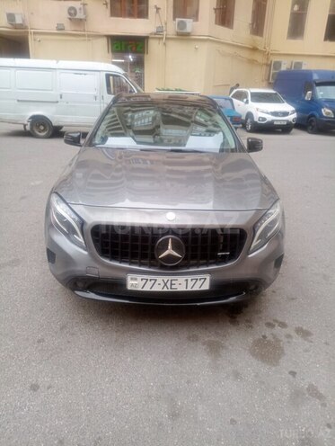 Mercedes GLA 250 2017, 98,000 km - 2.0 l - Bakı