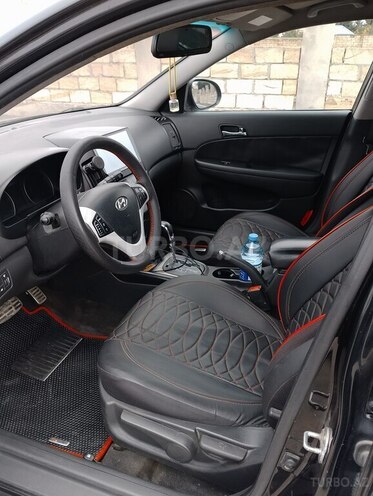 Hyundai i30 2010, 236,000 km - 1.6 л - Bakı