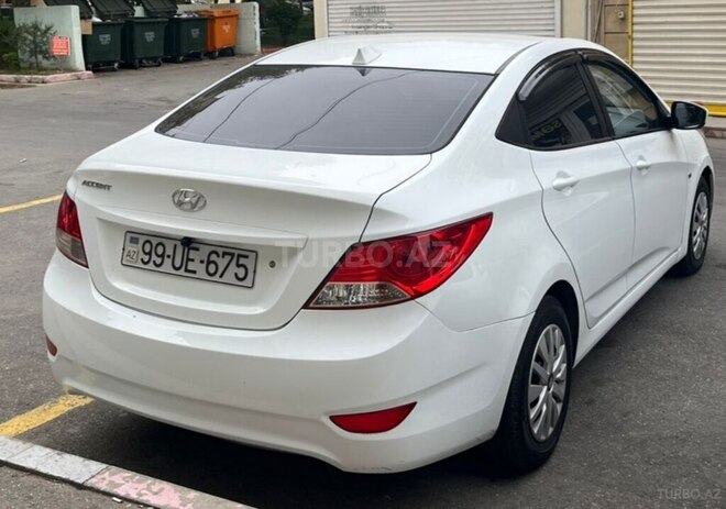 Hyundai Accent 2013, 239,792 km - 1.6 l - Bakı