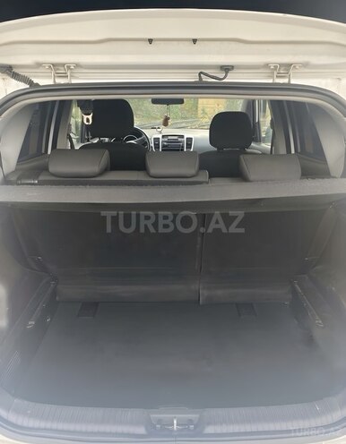 Kia  2010, 270,000 km - 1.4 l - Bakı