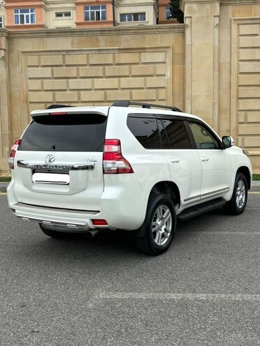 Toyota Land Cruiser Prado 2010, 260,000 km - 2.7 l - Bakı