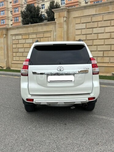 Toyota Land Cruiser Prado 2010, 260,000 km - 2.7 l - Bakı