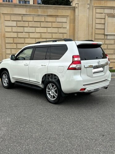 Toyota Land Cruiser Prado 2010, 260,000 km - 2.7 l - Bakı
