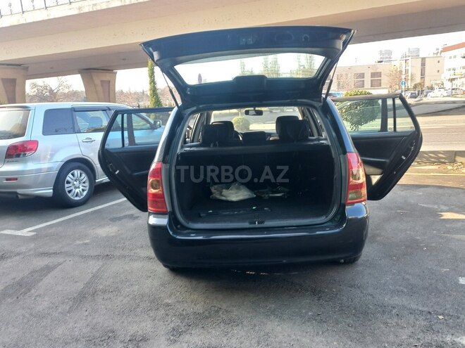 Toyota Corolla 2006, 313,000 km - 1.4 l - Bakı