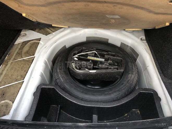 Volkswagen Polo 2013, 258,000 km - 1.6 l - Bakı