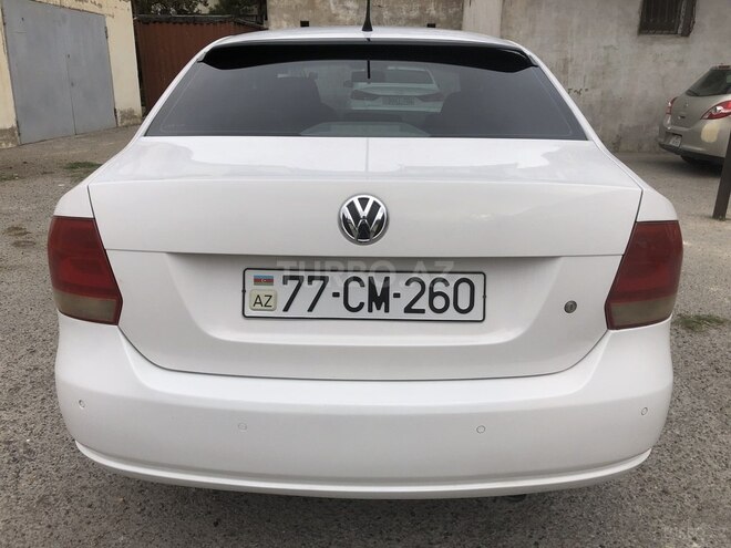 Volkswagen Polo 2013, 258,000 km - 1.6 l - Bakı