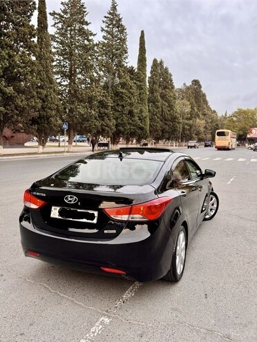 Hyundai Elantra 2013, 132,000 km - 1.8 л - Sumqayıt