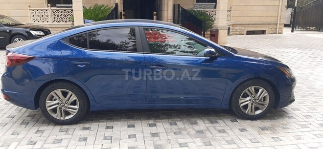Hyundai Elantra 2018, 84,123 km - 2.0 л - Bakı