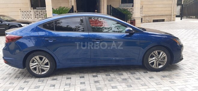 Hyundai Elantra 2018, 84,123 km - 2.0 л - Bakı