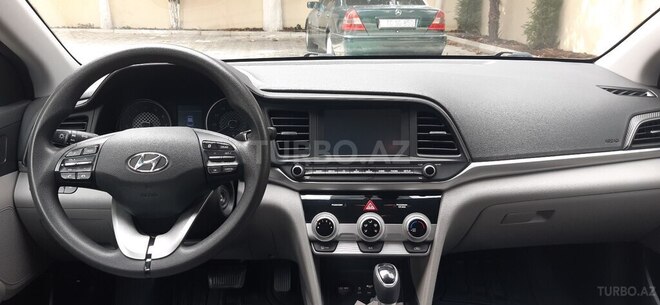 Hyundai Elantra 2018, 84,123 km - 2.0 л - Bakı