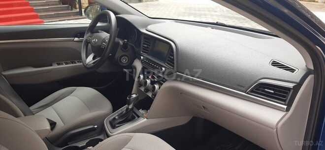 Hyundai Elantra 2018, 84,123 km - 2.0 л - Bakı