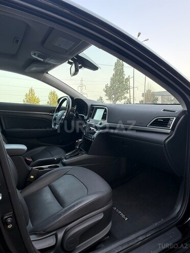 Hyundai Elantra 2016, 70,000 km - 2.0 л - Bakı