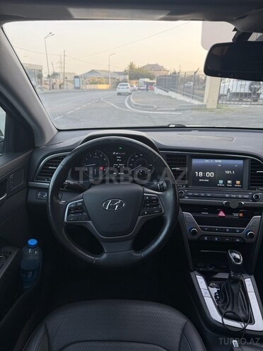 Hyundai Elantra 2016, 70,000 km - 2.0 л - Bakı